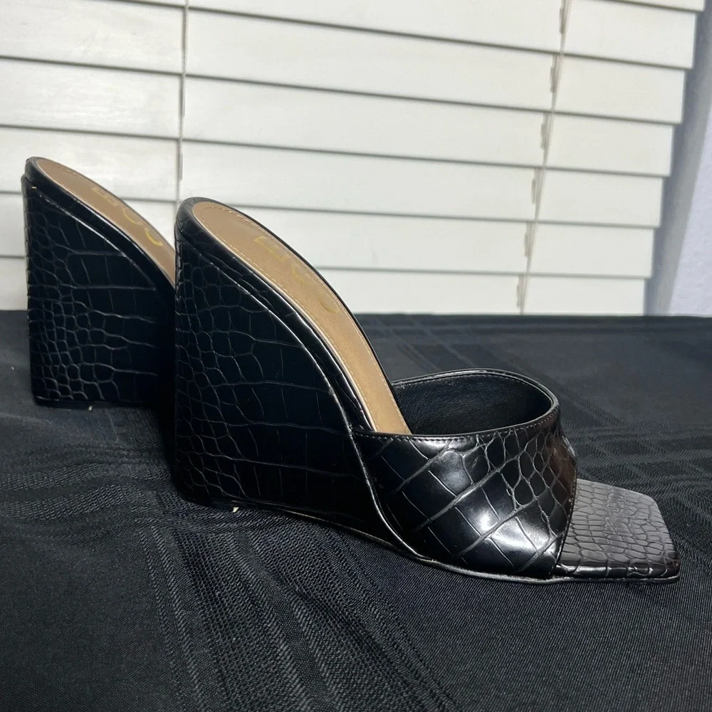 EGO Cadence Wedge Sandal Sz UK 5/US 7